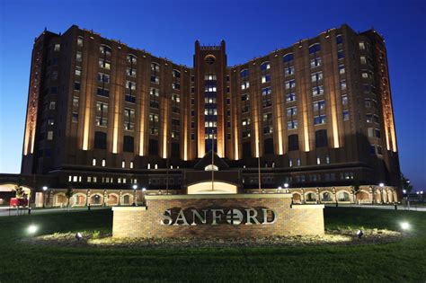 Sanford hospital - Sanford Health, one of the largest health systems in the United States, is dedicated to the integrated delivery of health care, genomic medicine, senior care and services, global clinics, research and affordable insurance. Headquartered in Sioux Falls, South Dakota, the organization includes 46 hospitals, 1,400 physicians and more than 200 Good ... 